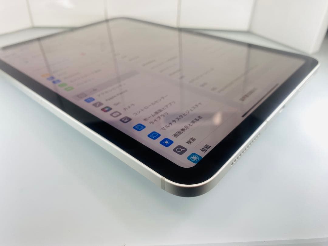 iPad 第10世代 64GBシルバーCellular Apple SIMフリー
