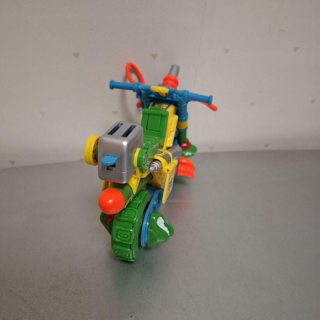 ミュータントタートルズ タートルバイク タカラ playmates フィギュア