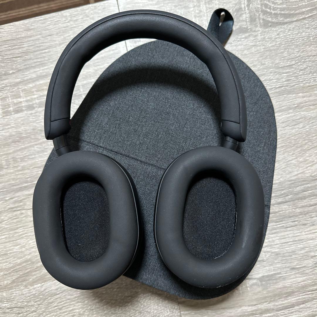 Sony WH-1000XM5 ブラック　専用ケース付き