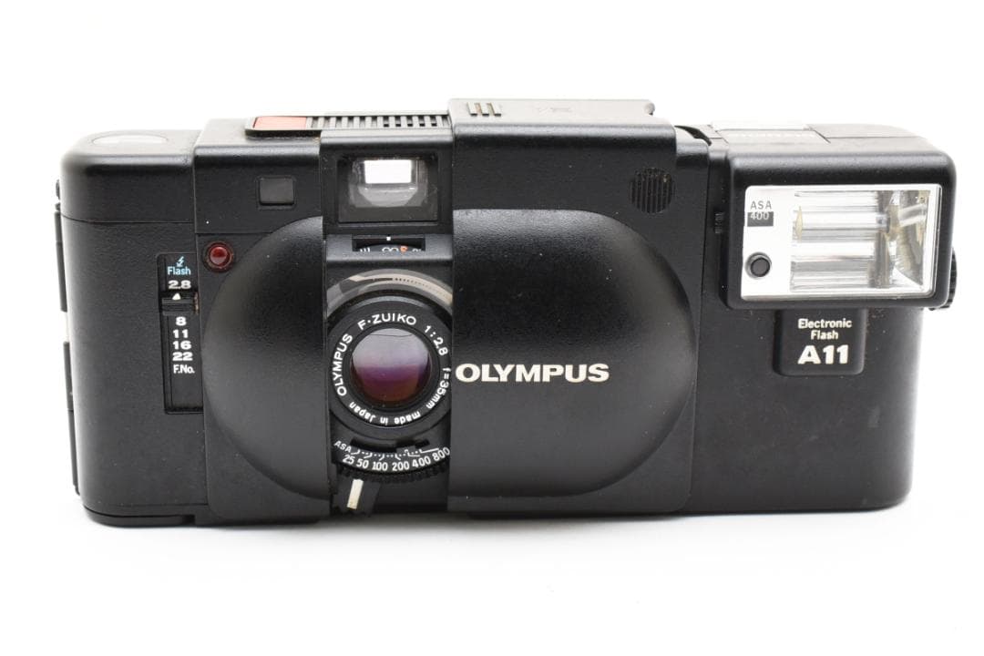オリンパス　OLYMPUS XA + A11