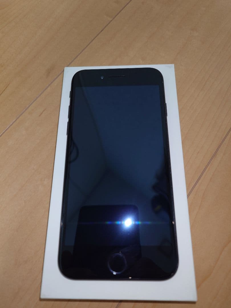 【保証付/即発送】iPhone SE 第3世代 100% 64GB SIMフリ