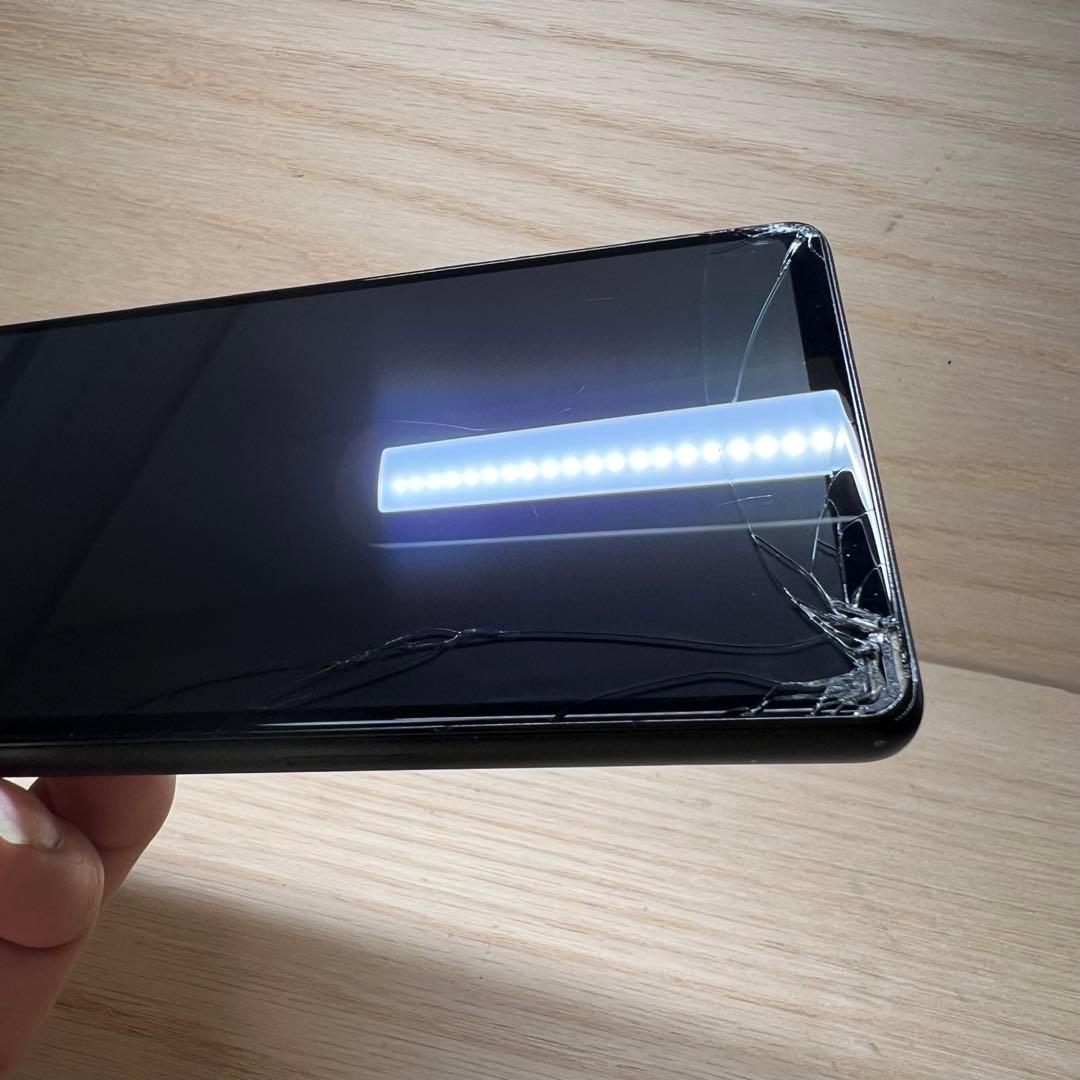 Google Pixel 6a 本体　画面割れ　A14
