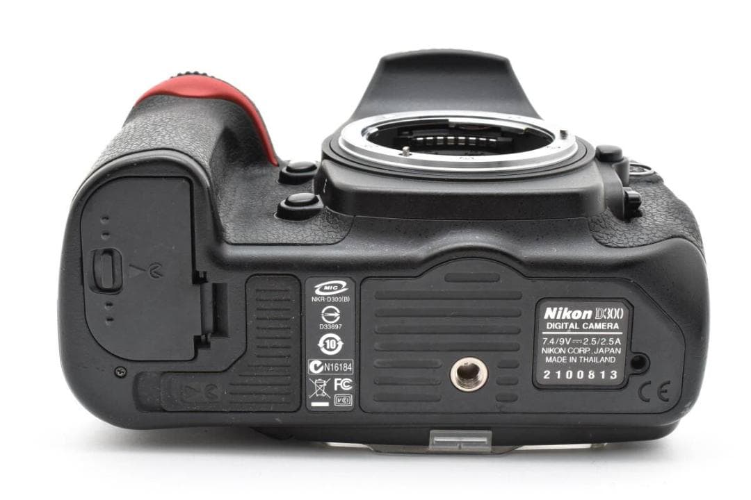 【外観美品】Nikon ニコン D300 ボディ デジタル一眼 充電器付