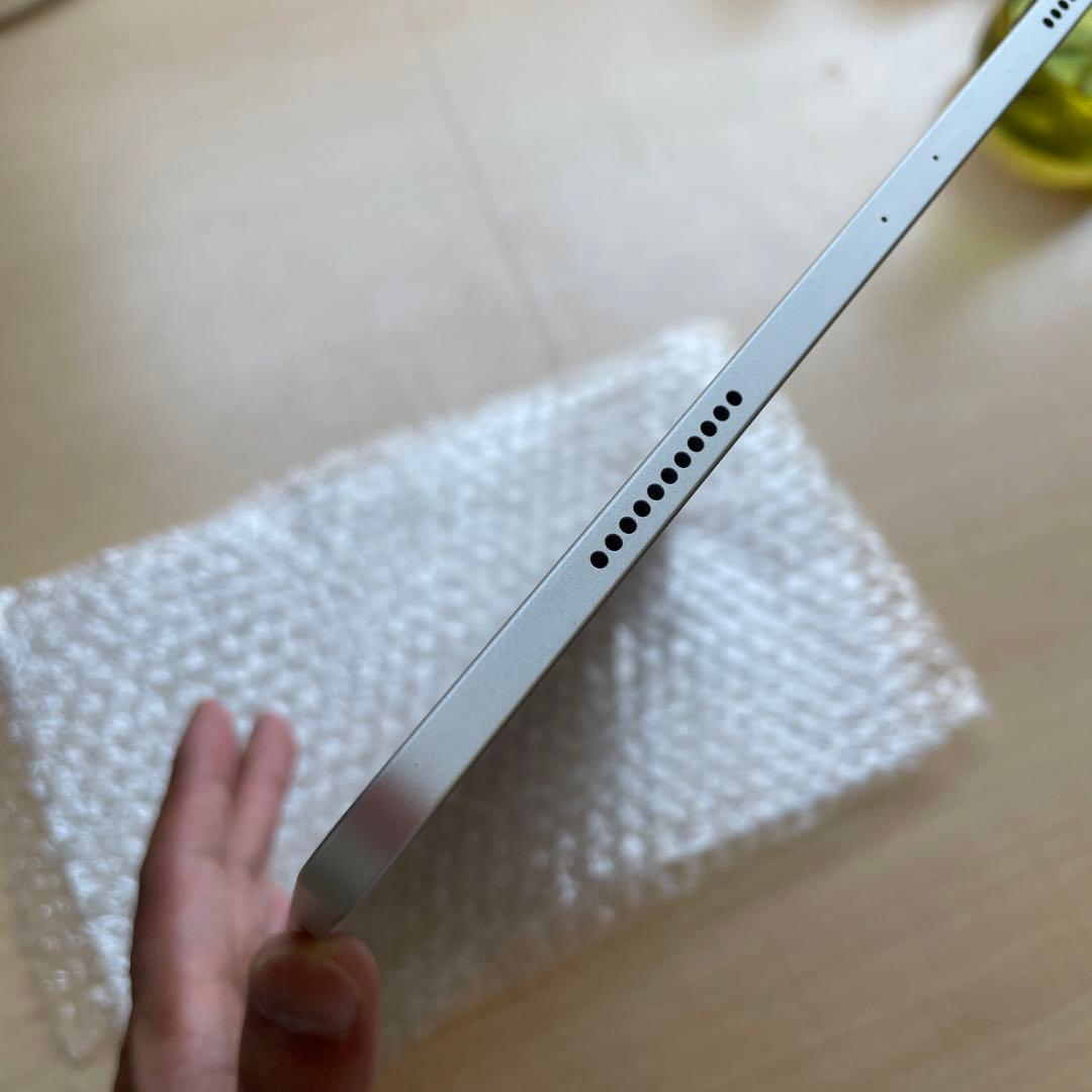 iPad Pro 12.9　第5世代 シルバー 128GB A2378超美品#5