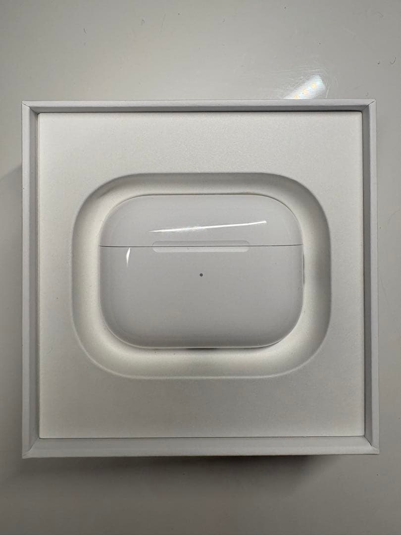 Apple AirPods Pro 第2 世代　未使用に近い