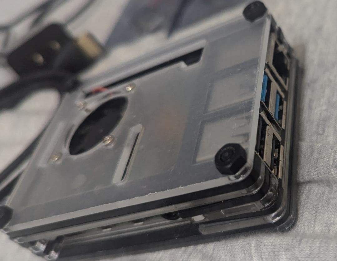 Raspberry Pi 4 Model B ＆7インチモニター　ラズパイ