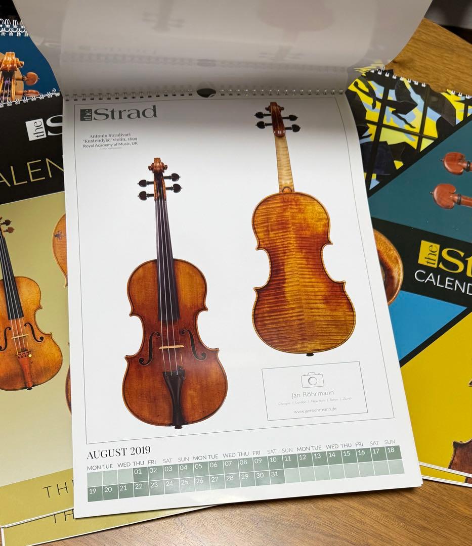 チェロ　ヴァイオリン　ヴィオラ　弦楽器　Strad カレンダー 12冊