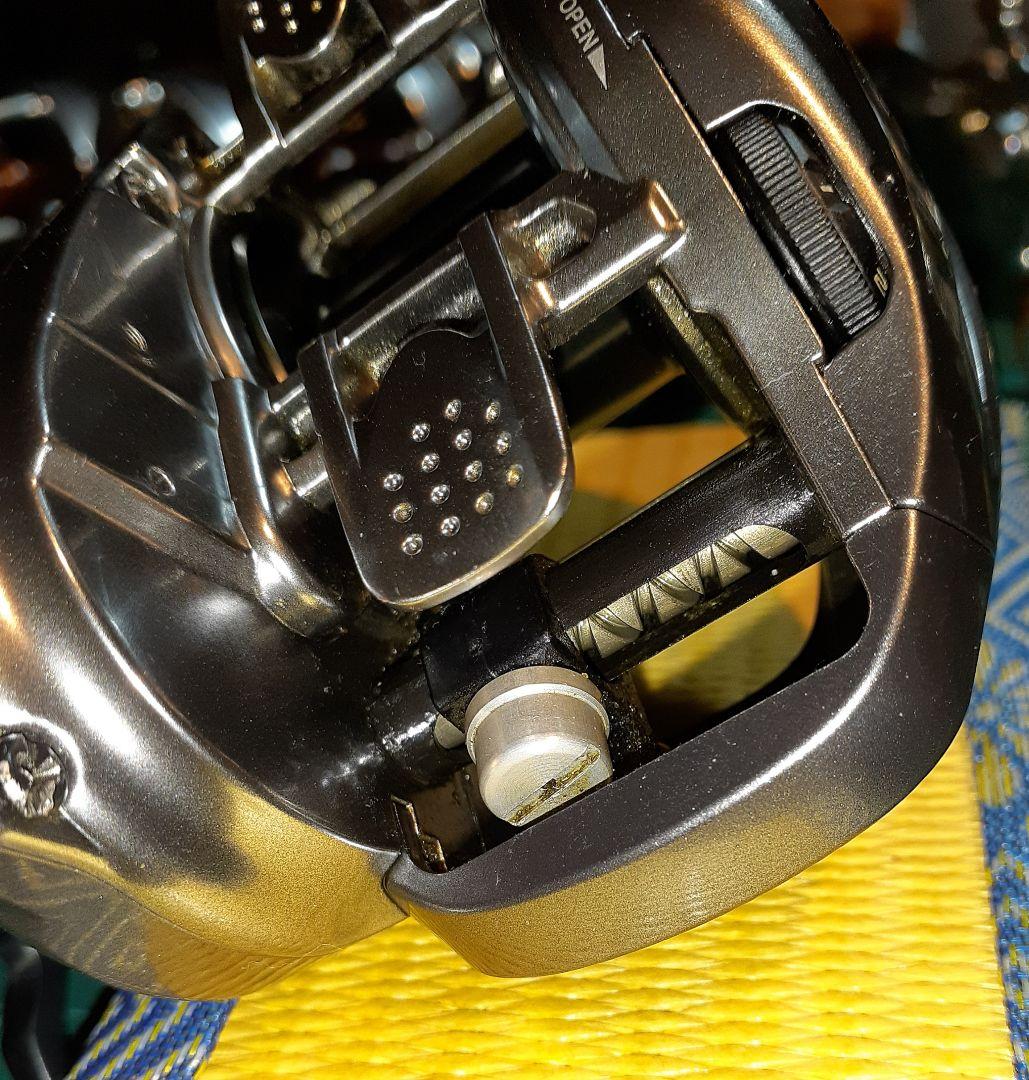 と*も様 【ジャンク】シマノ 15メタニウムDC XG レフトハンドル