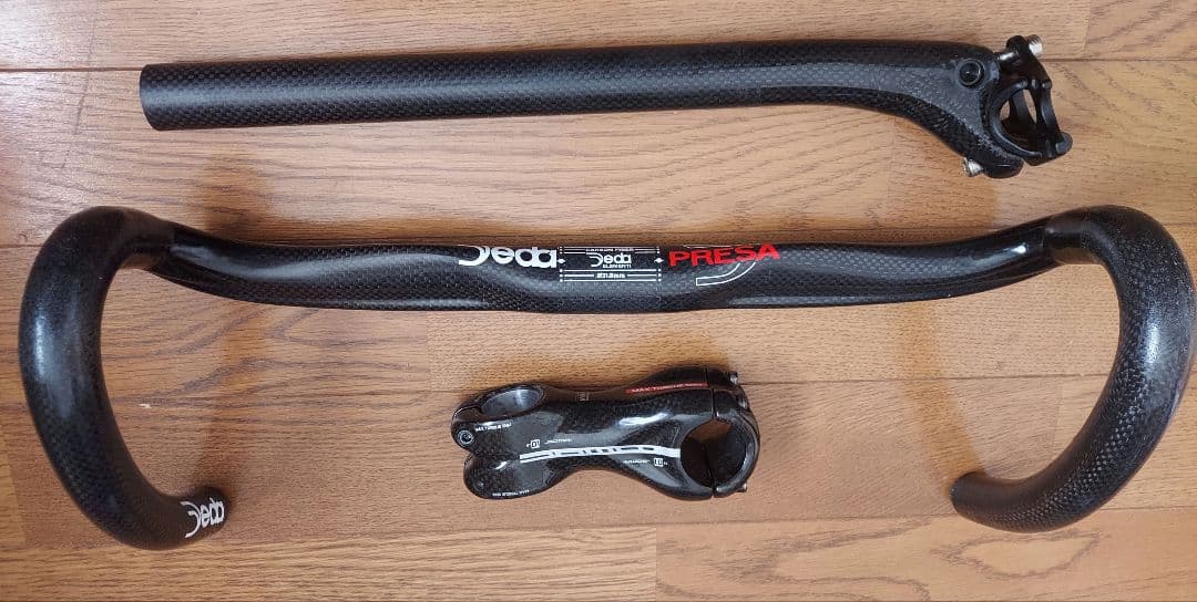 ロードバイク用 カーボンパーツ　3点セット 中古美品グロスブラック