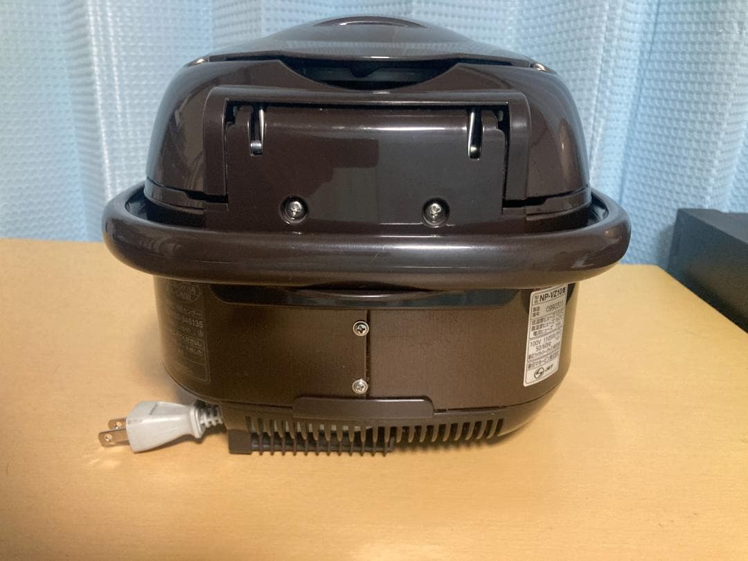 ★★2019年製 Zojirushi NP-VZ10 炊飯器 5.5合★002