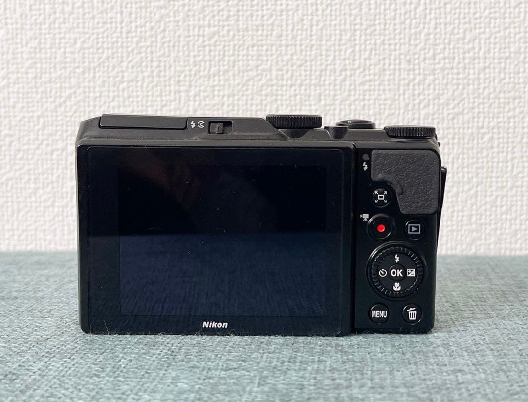 本日限定⭐︎Nikon COOLPIX 35x 4K コンパクトデジタルカメラ