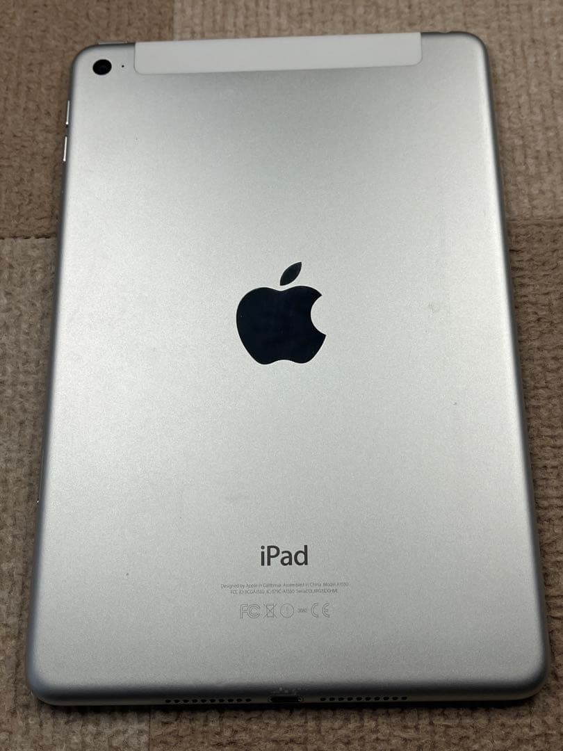 Apple iPad mini 4 64GBセルラーモデル 新品カバー付