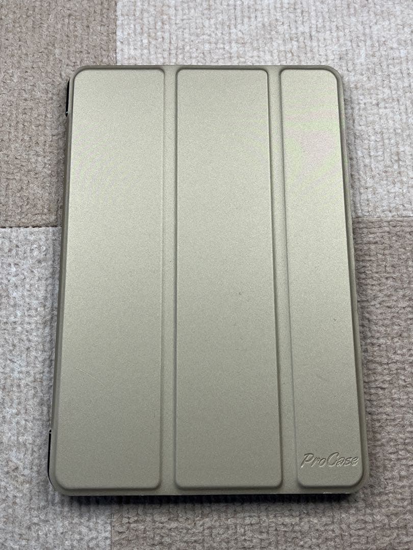 Apple iPad mini 4 64GBセルラーモデル 新品カバー付