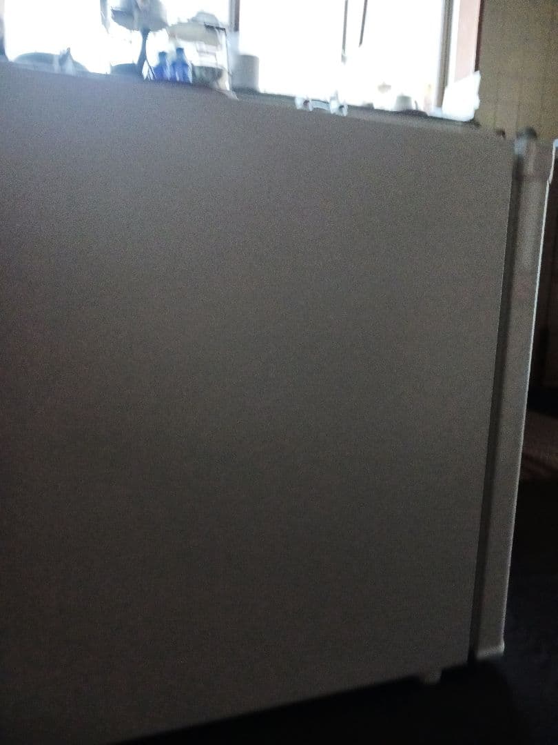 [ マクスゼン ] 2024年製 小型 1ドア冷凍庫 33L 右開き