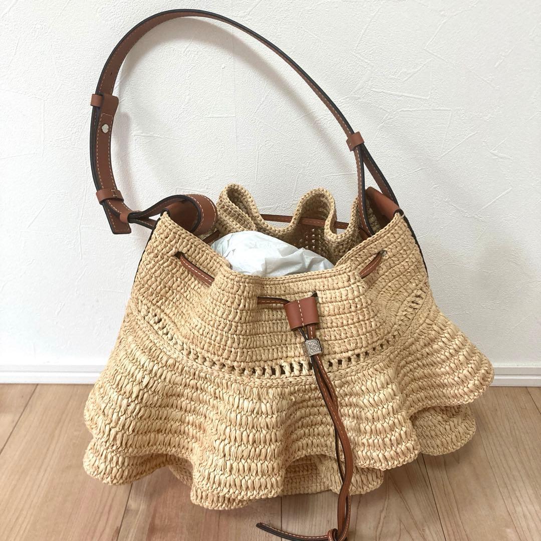 sky　新品Loeweかごバック　ラッフルバルーンバッグラフィア＆カーフ