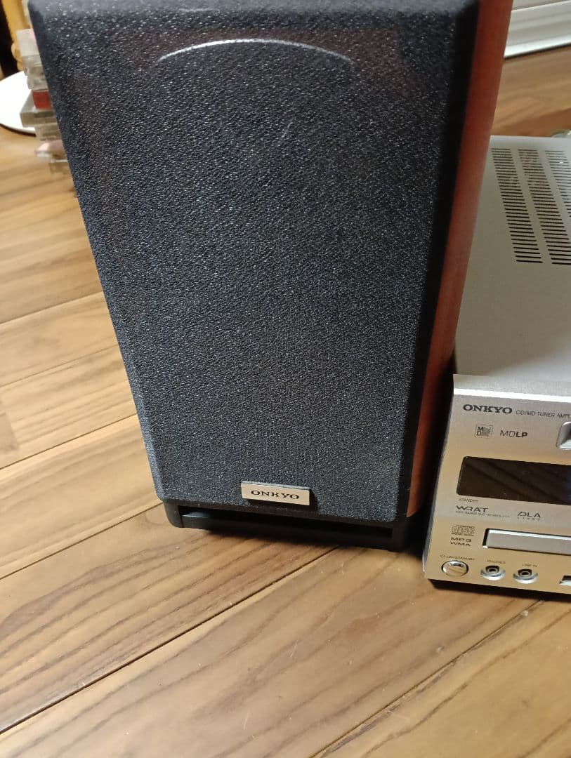 ONKYO CD/MDコンポ 　FR-N7FX本体 スピーカーセット