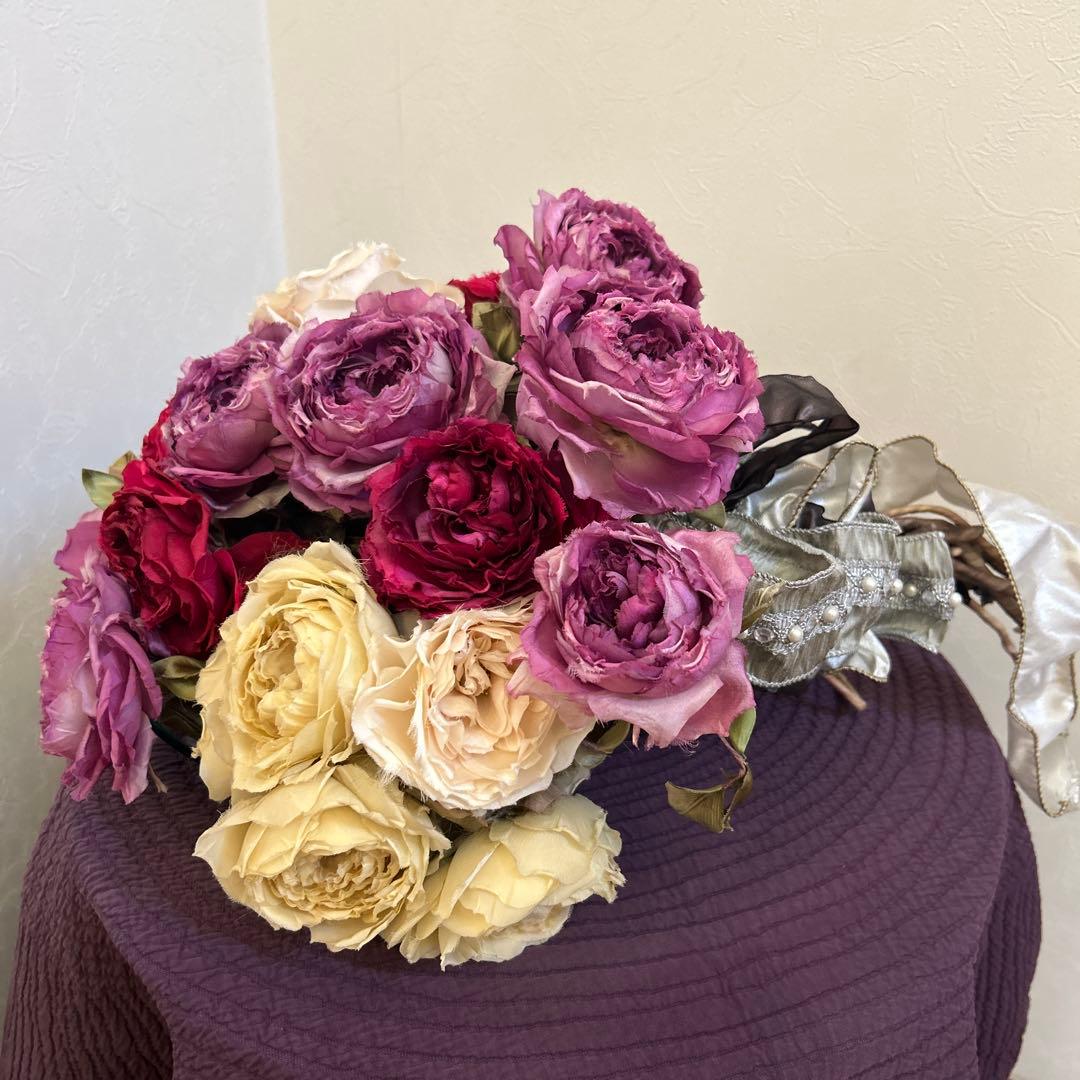染め花　大輪のバラの花束　アートフラワー　ハンドメイド　リボン付き