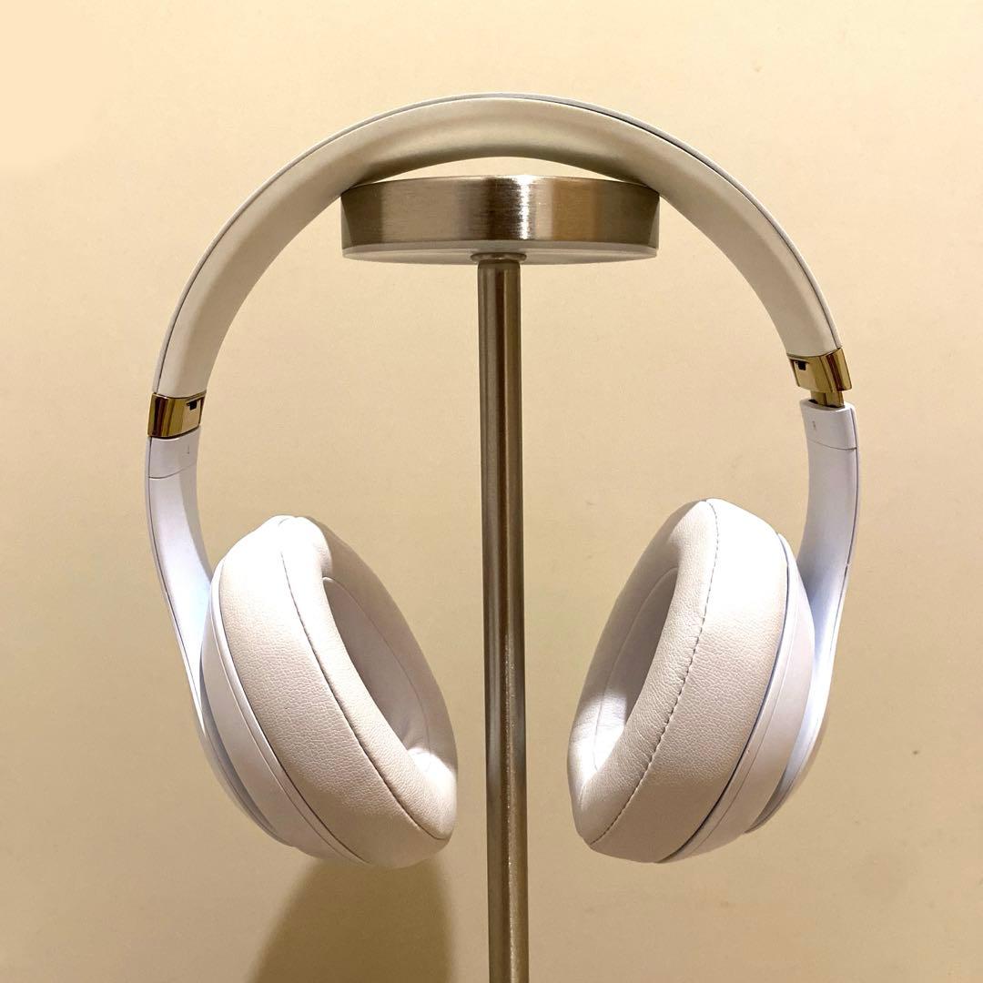 Apple Beats Studio3 wireless ノイズキャンセリング