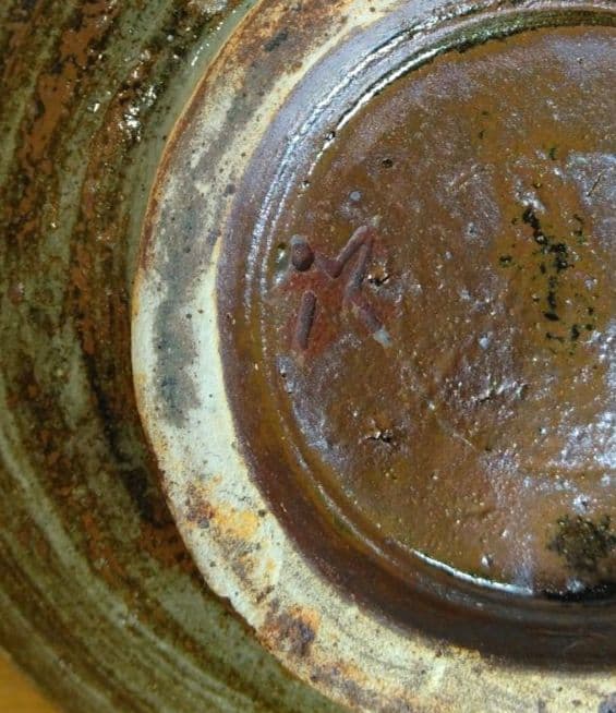 人間国宝 金城次郎 魚紋平盃 栞 共箱 美品 やちむん 壺屋焼 壷屋焼