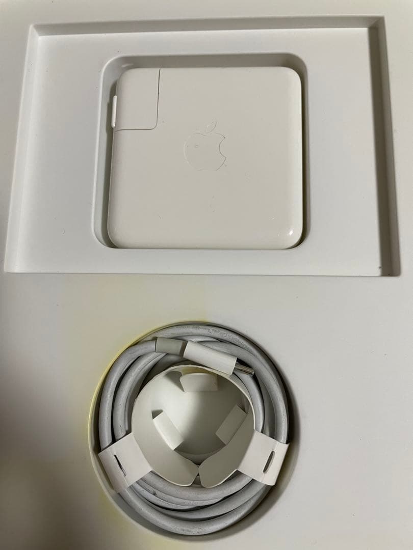 MacBook Pro 13インチ i5 2017 SSD256GB