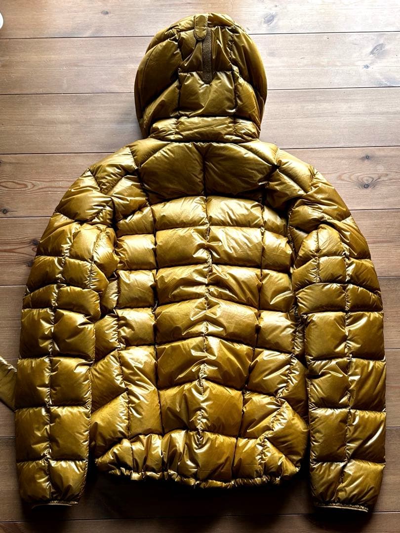 モンベル スペリオダウン　パーカ ドローコード ゴールド　田中シェン似　y2k