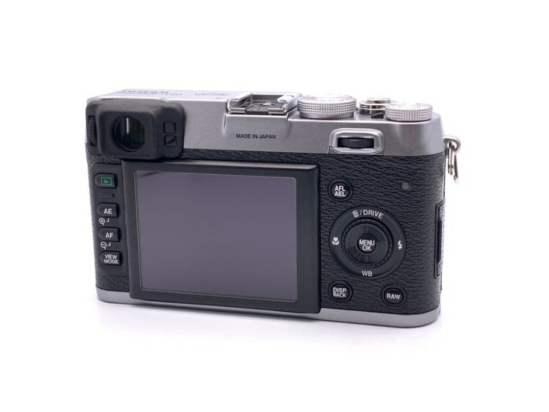 ※即日配送※【良品】フジフイルム FinePix X100　コンパクトデジカメ