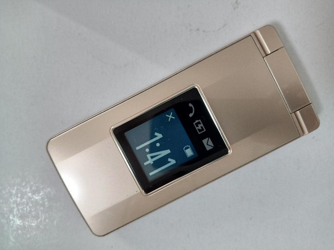 ☆ SoftBank かんたん携帯11 A207SH ゴールド