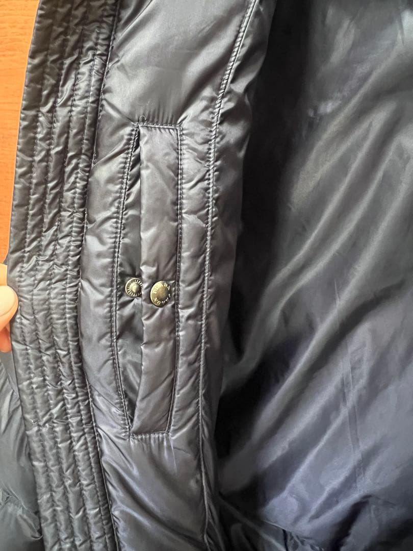 PRADA フード付きダウンジャケット ネイビー