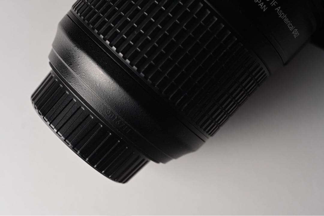 AF-S NIKKOR 24-70mm 1:2.8E ED VR 美品