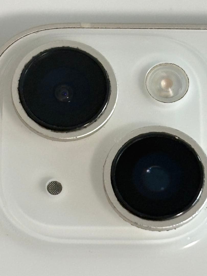 iPhone14 本体　ホワイト