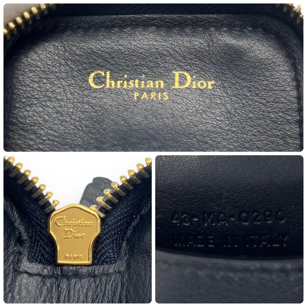 美品■クリスチャンディオール　AirPodsケース　キーホルダー　総柄　チャーム