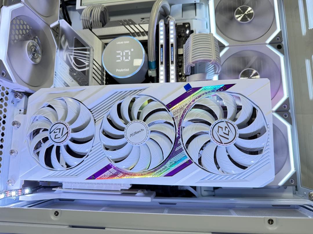 高性能ゲーミングPC I5 14600KF RX7900XT 20GB