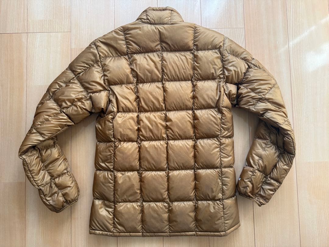 モンベル　スペリオダウンジャケットM　田中シェン