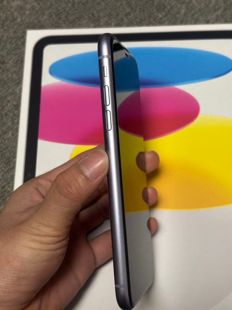 Iphone 11 64 gb パープル　バッテリー100％交換済