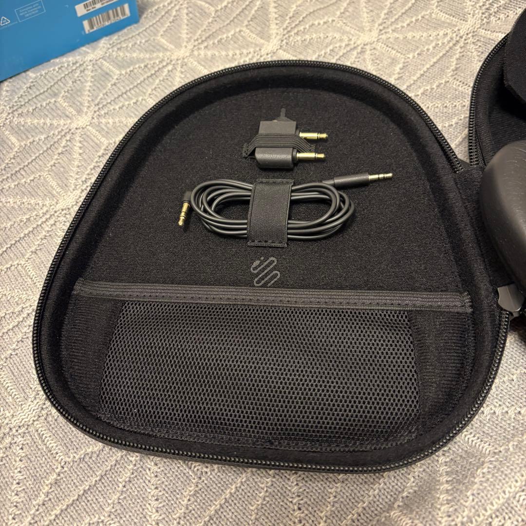 【美品】Sennheiser Momentum 4 + 予備イヤーパッド＆カバー