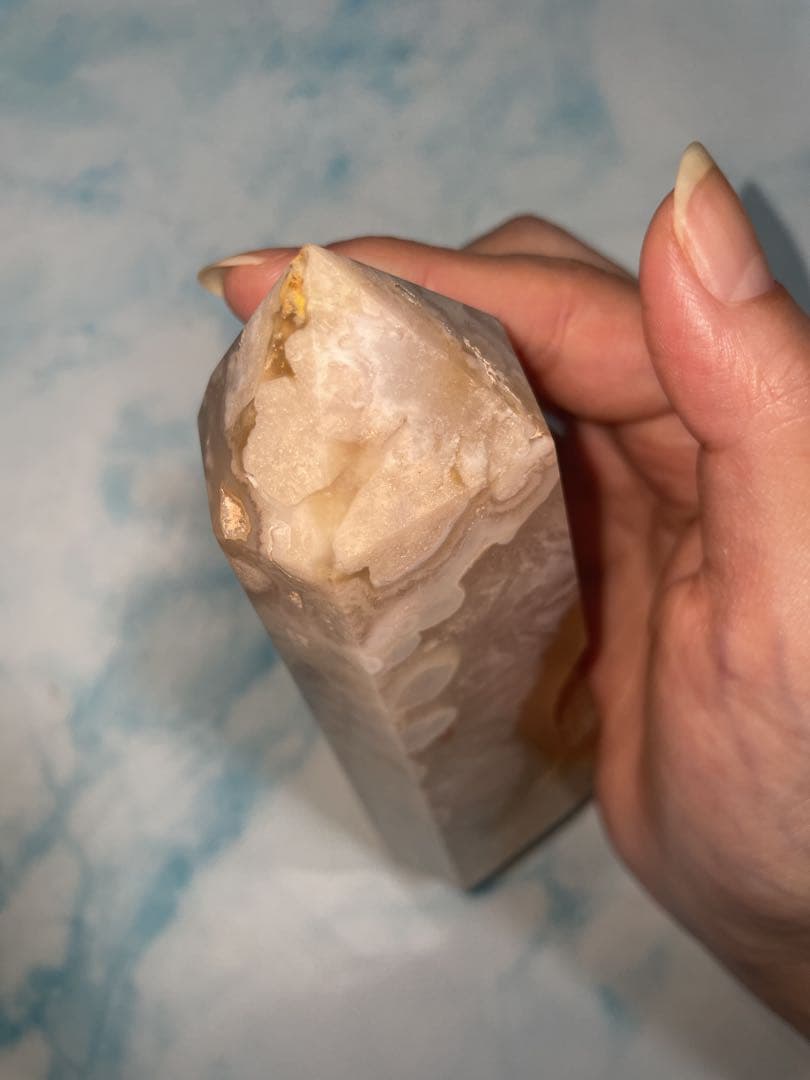 フラワーアゲート タワー 桜瑪瑙 天然石インテリア 天然石 置き物