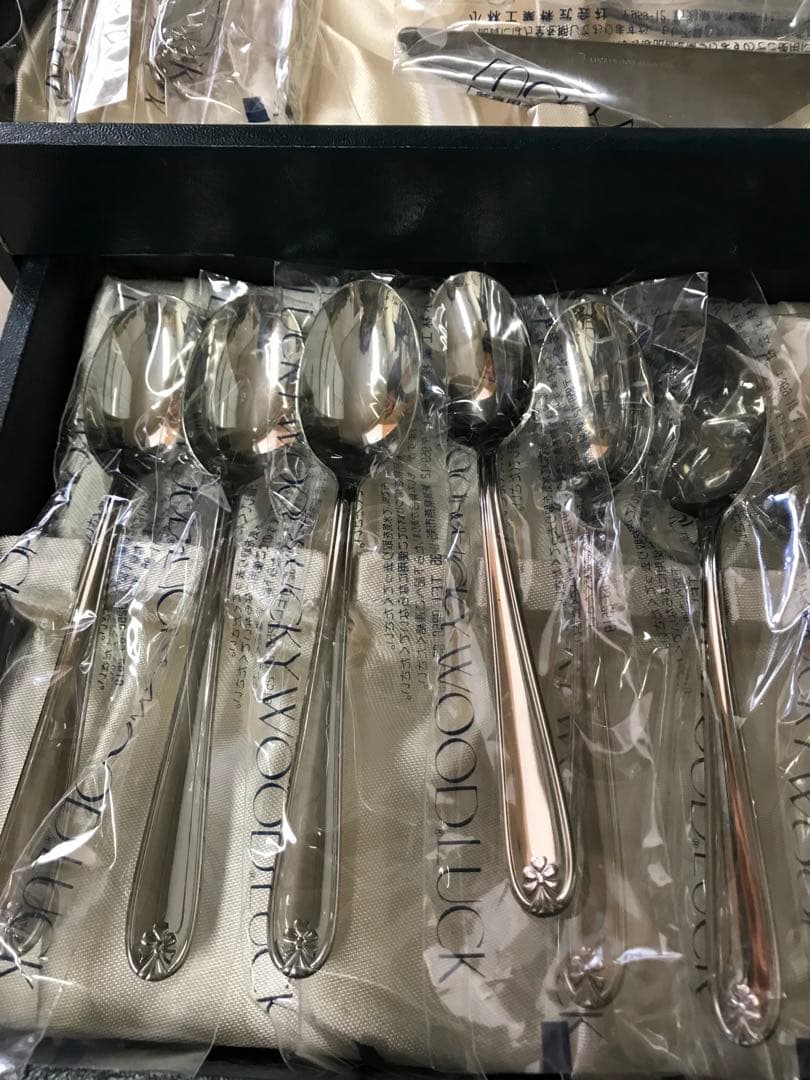 ラッキーウッド　カトラリーセットこーさん❣️