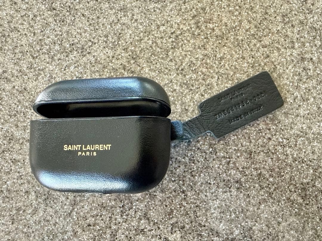 SAINT LAURENT ブラック イヤホンケースAirPods