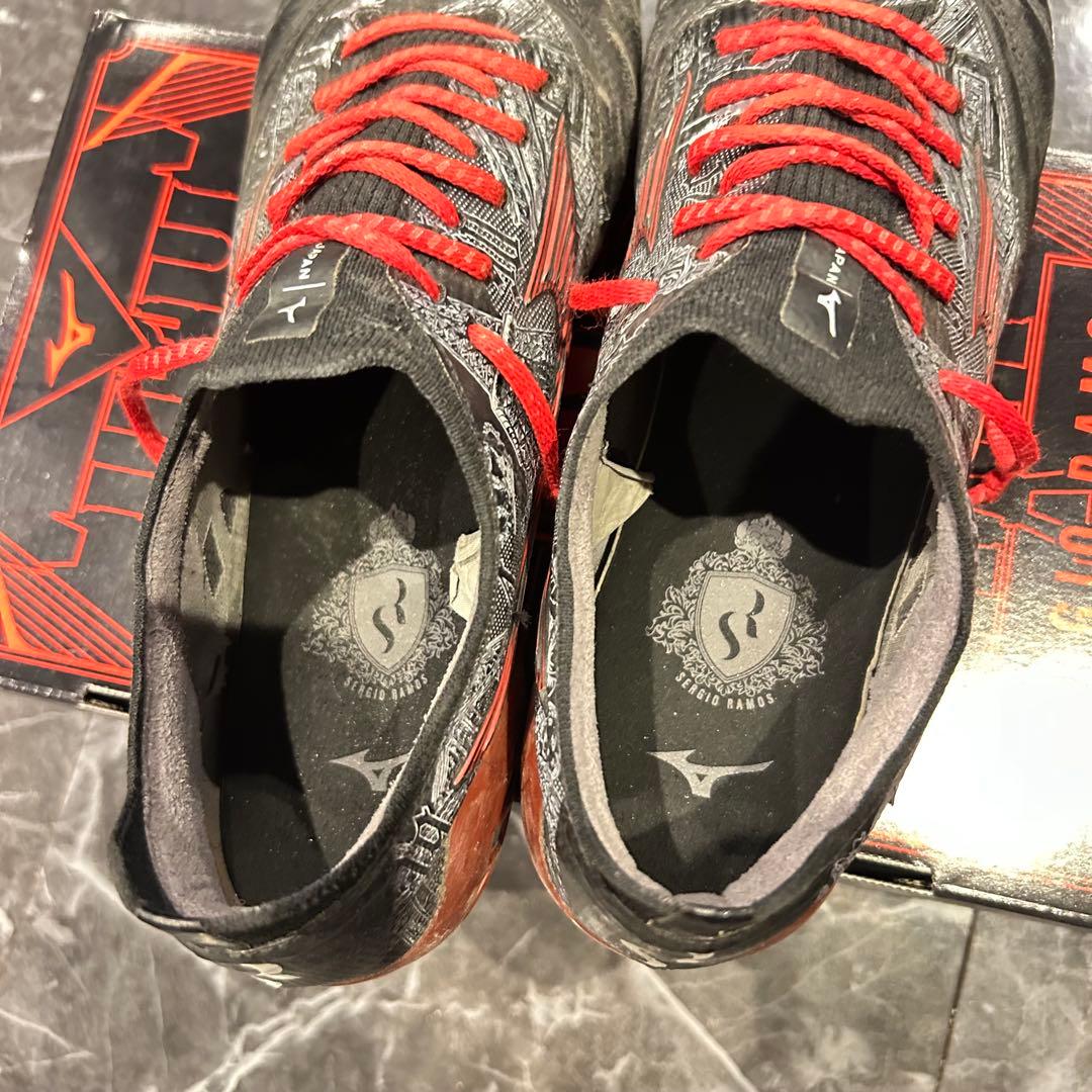 【11/3限定】ミズノ モレリア ネオ3 β SR4 JAPAN セルヒオラモス