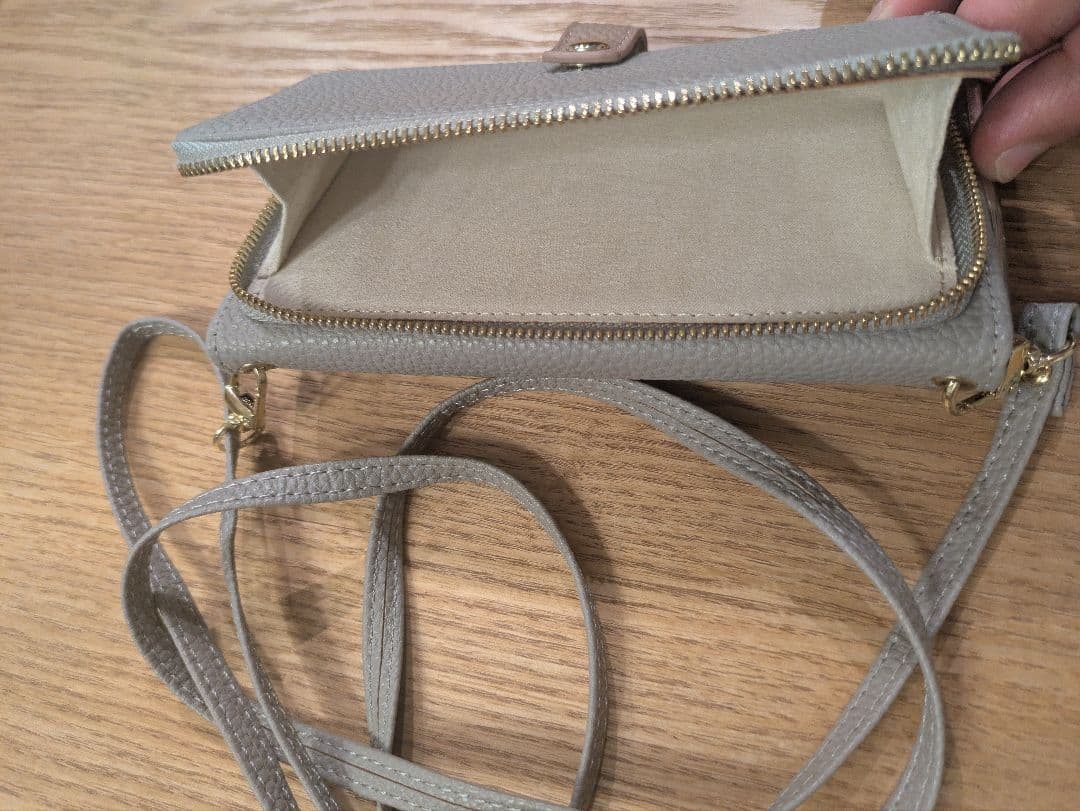 Redmi 14c　SIMフリースマートフォン 本体とショルダーケースのセット