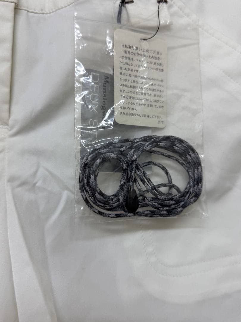 【新品未使用品】Munsingwear ゴルフウェア　レディース　ショートパンツ