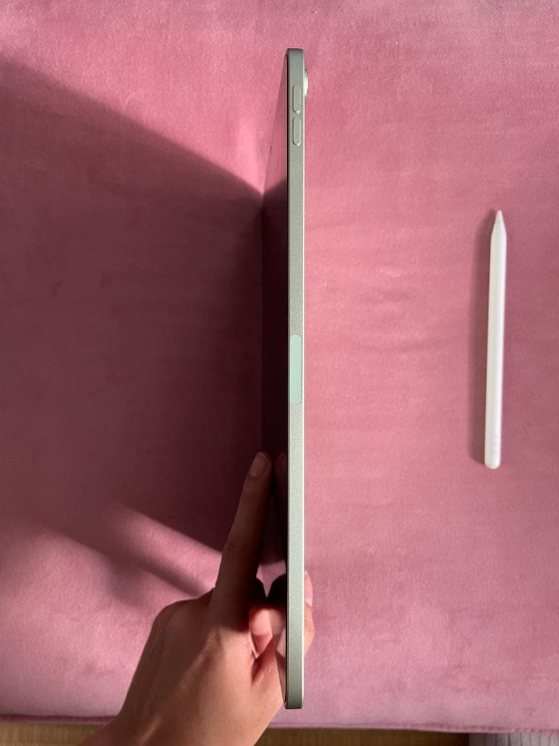 【極美品】Apple iPad Air4 256GB + Pen【4点セット】