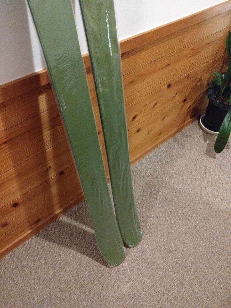 新品未使用★正規★CandideSkiキャンディットAREA91エリア保証書完備