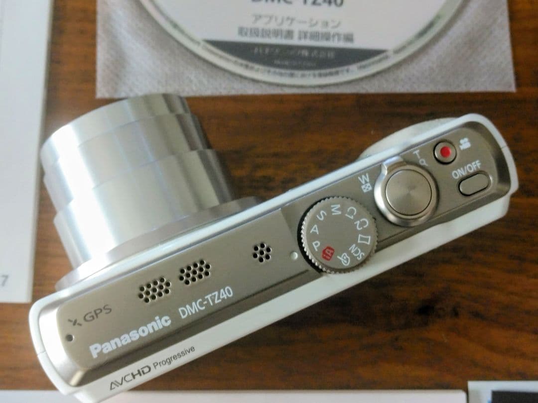 パナソニック LUMIX DMC-TZ40　デジカメ　ルミックス　白