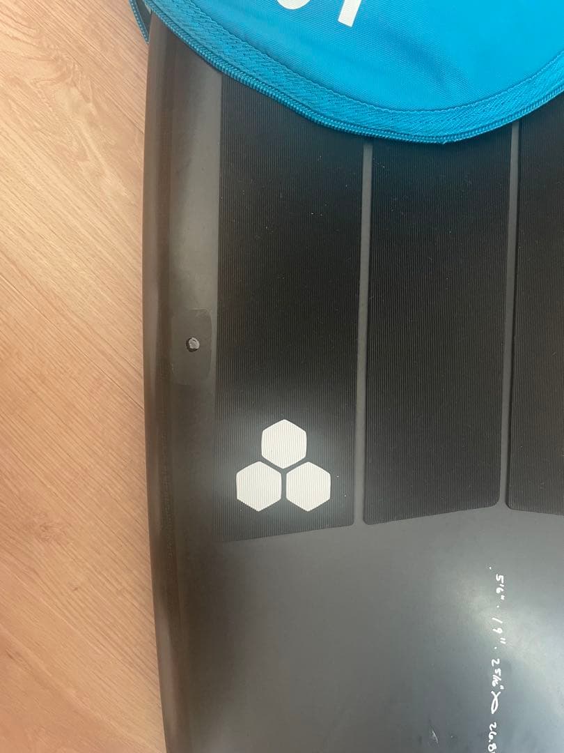 【手渡し限定】アルメリック　ネックベアード2 5.6 ブラックシャドウ カーボン