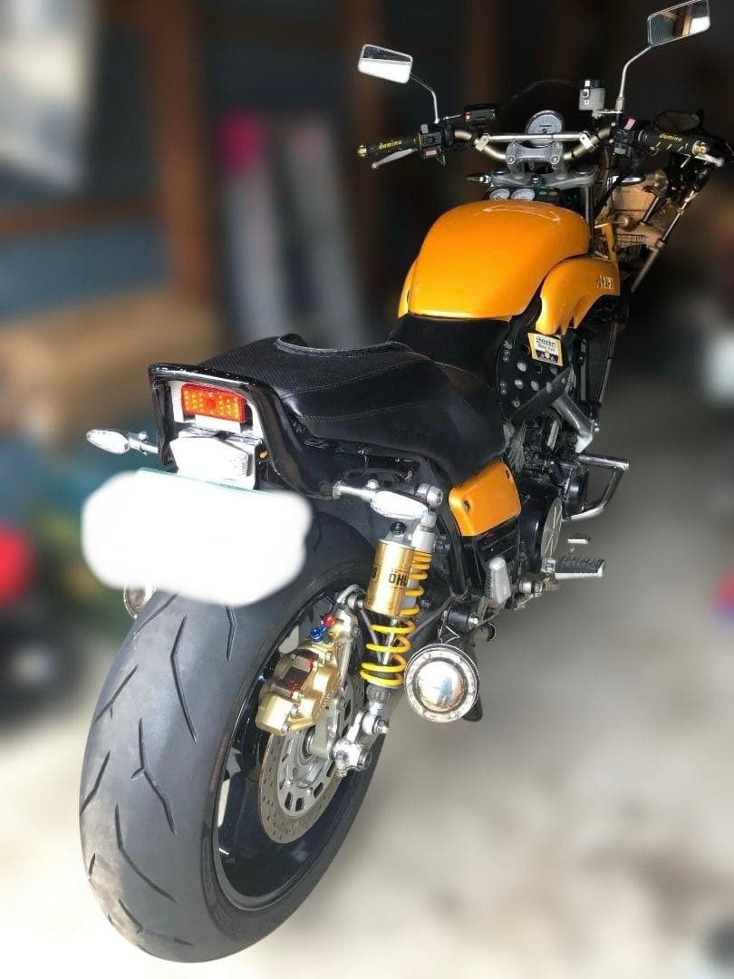 vmax1200 スーパートラップ　マフラー