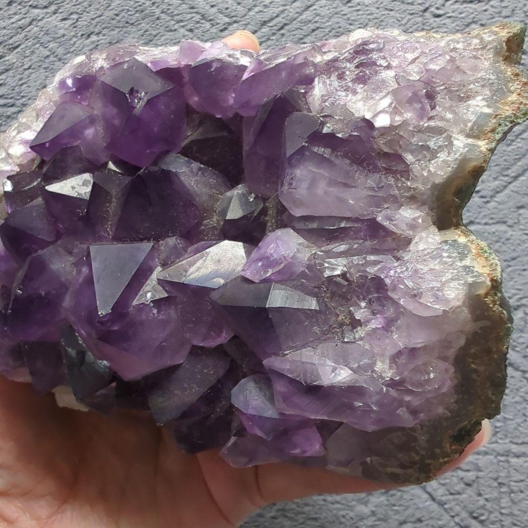 アメジスト 結晶 大きなサイズ