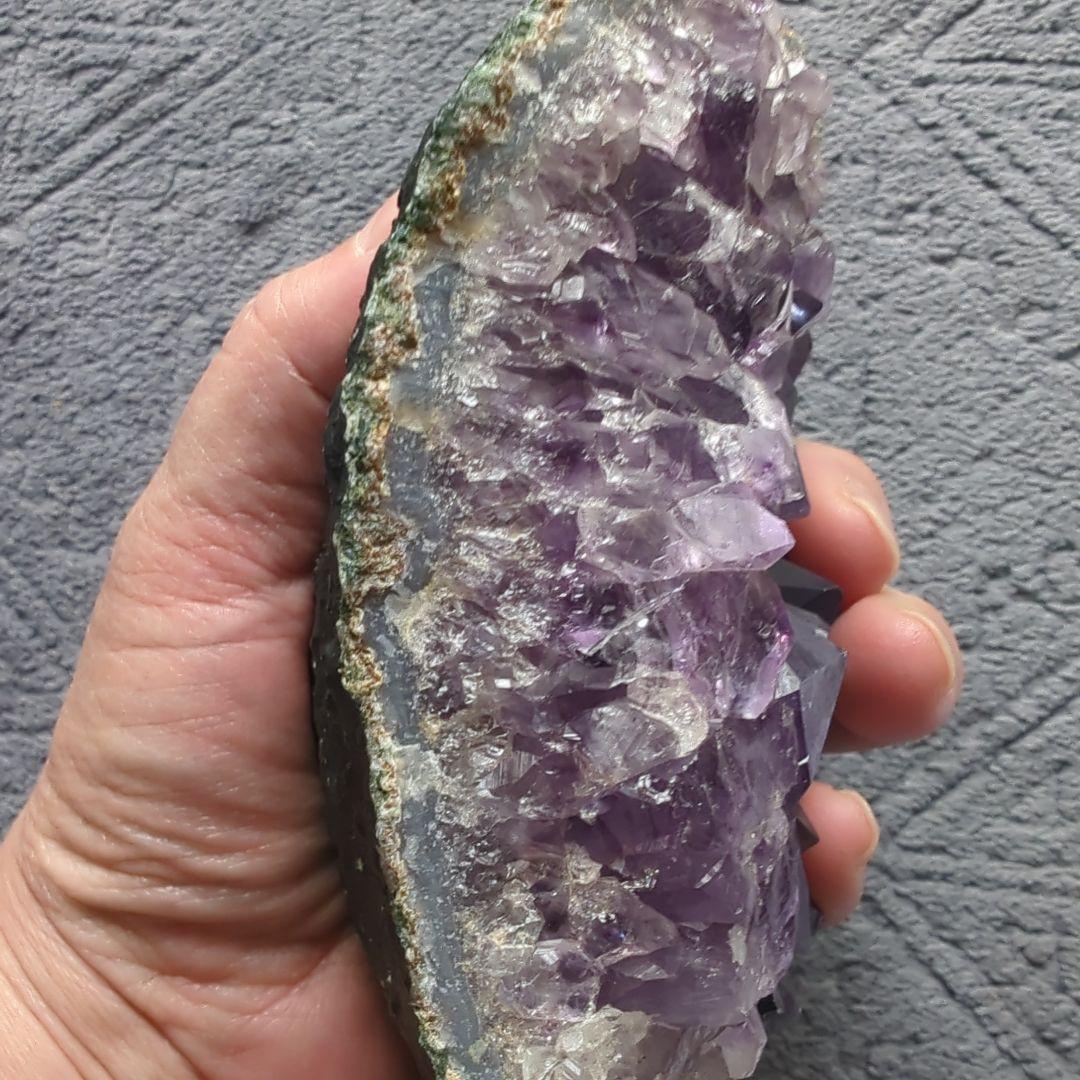 アメジスト 結晶 大きなサイズ