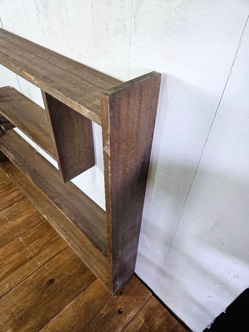 日本のアンティーク 古い木製のオープンラック ウォールシェルフ 飾り棚