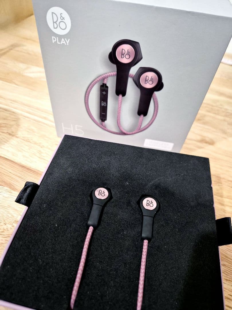 B&O BeoPlay H5 Dusty Rose ワイヤレスイヤホン